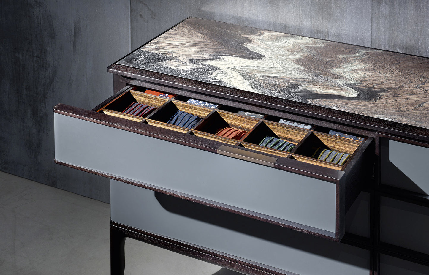 Oblique Cabinet Low