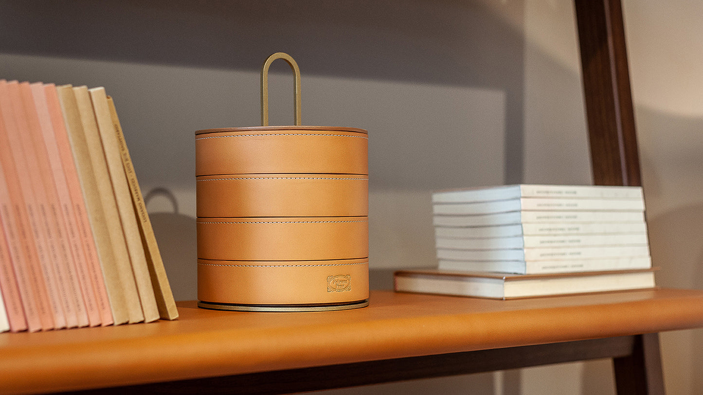 Zhuang Round Stackable Case