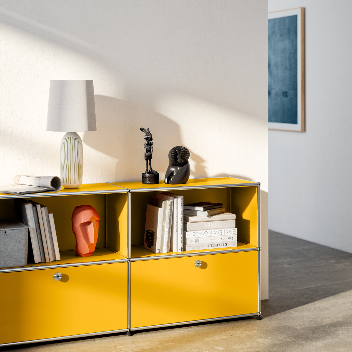 USM Cabinet