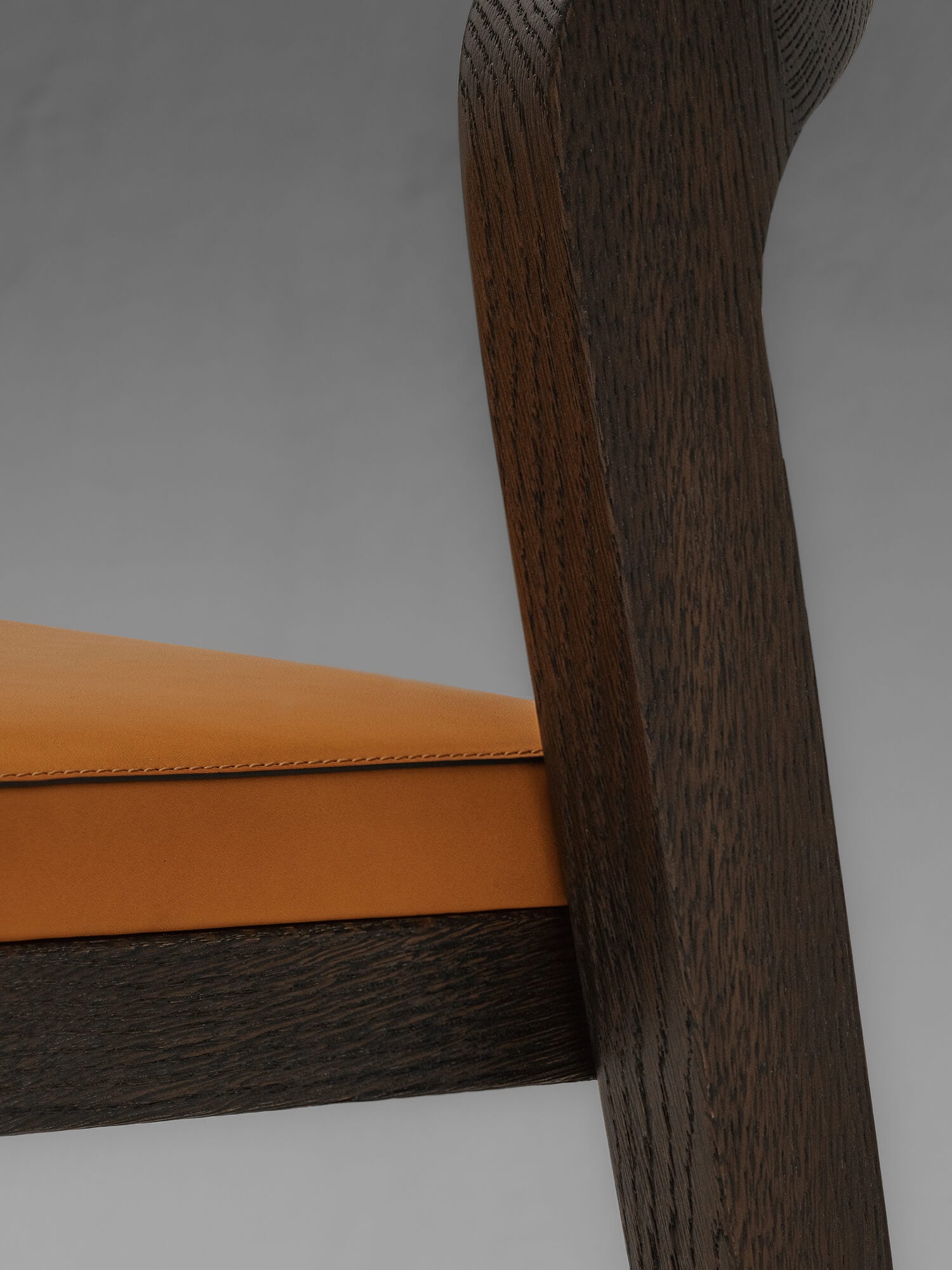 PLAY ∙ DINING CHAIR