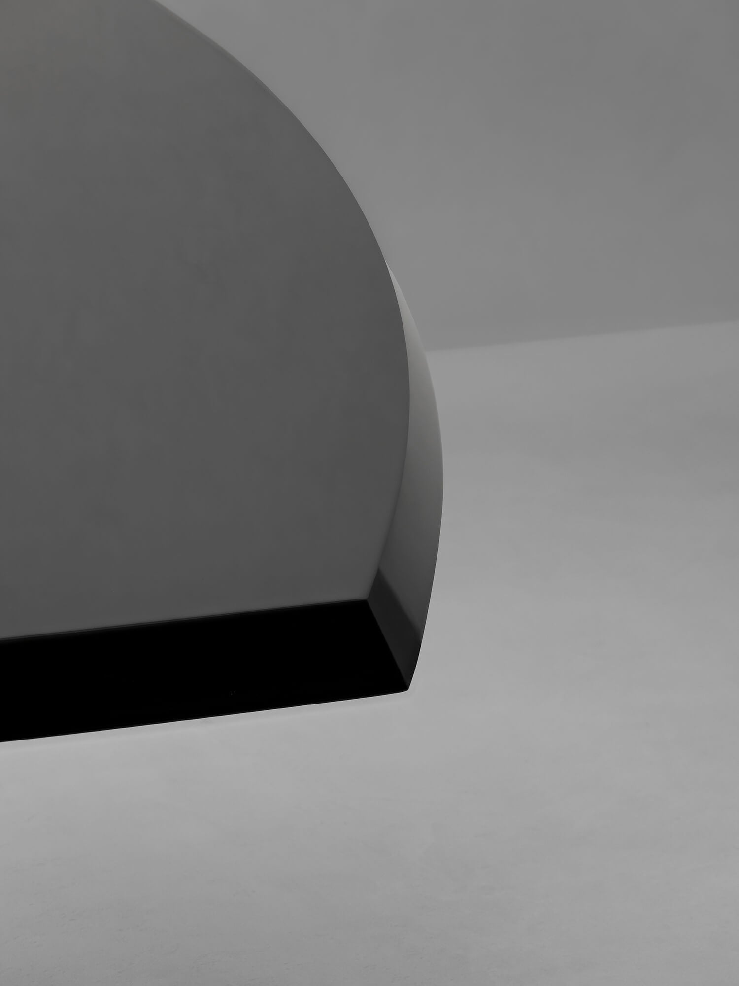 PUKALU ∙ DINING TABLE