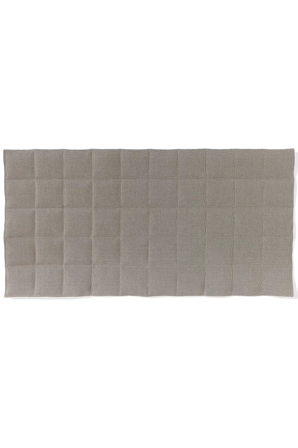 Quilted bed headboard