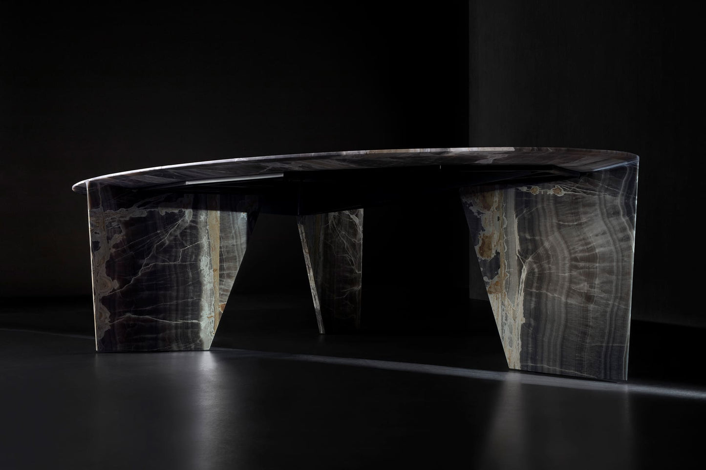 Synapse Dining Table
