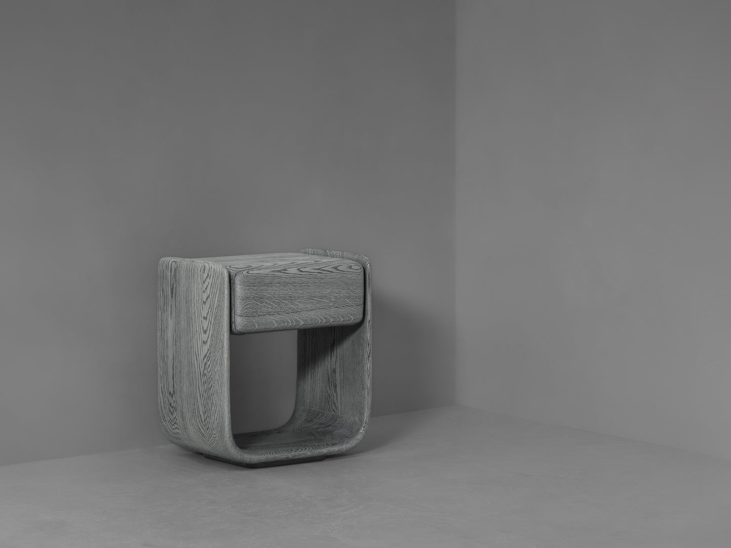 TENERE ∙ BEDSIDE TABLE