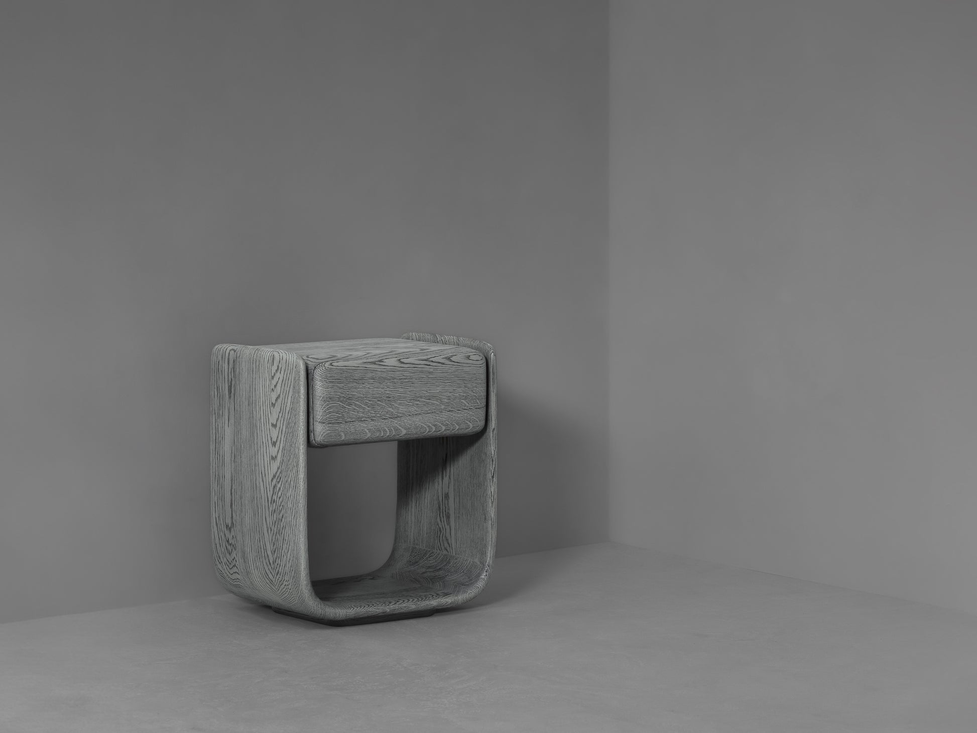 TENERE ∙ BEDSIDE TABLE