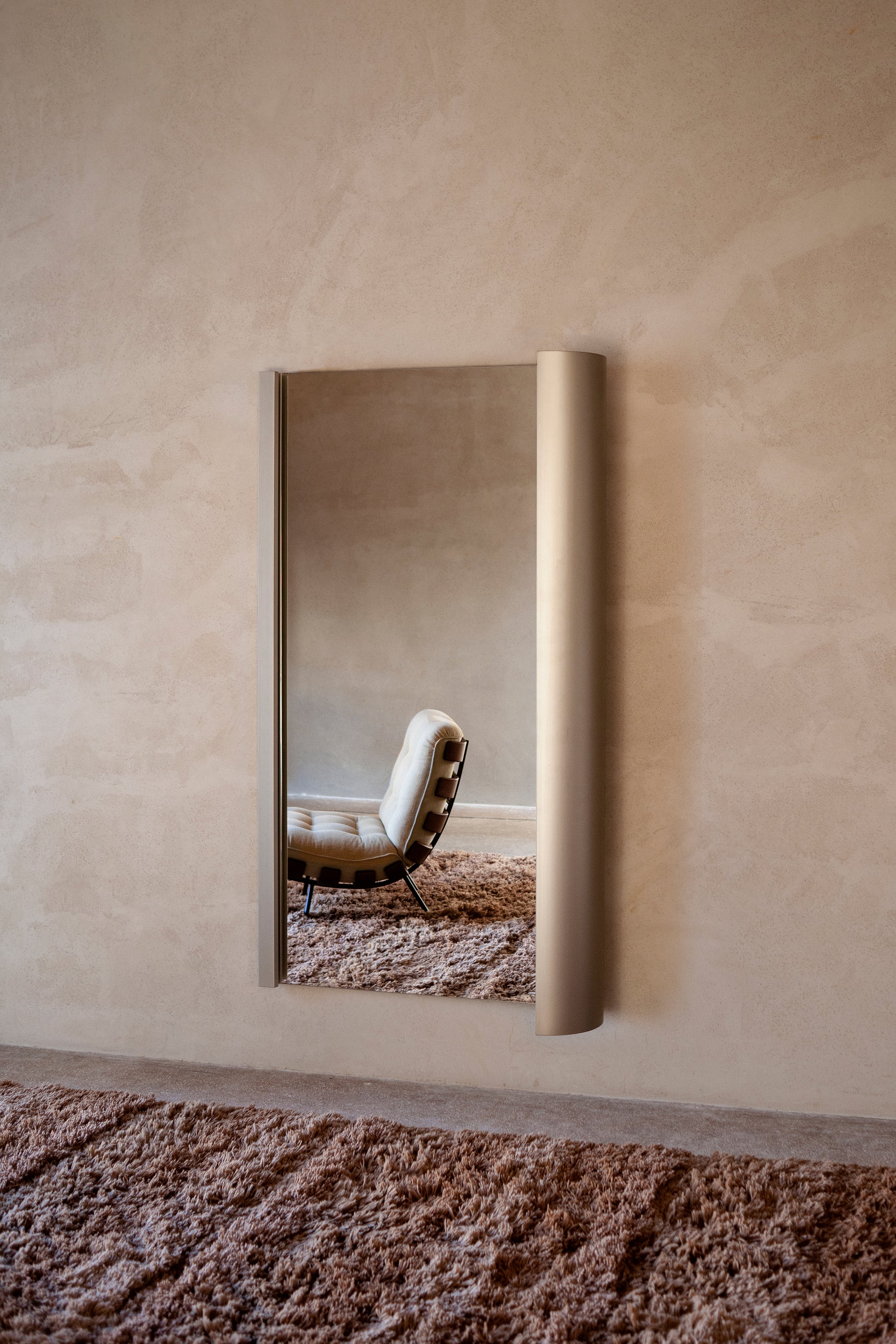 Ancora Mirror