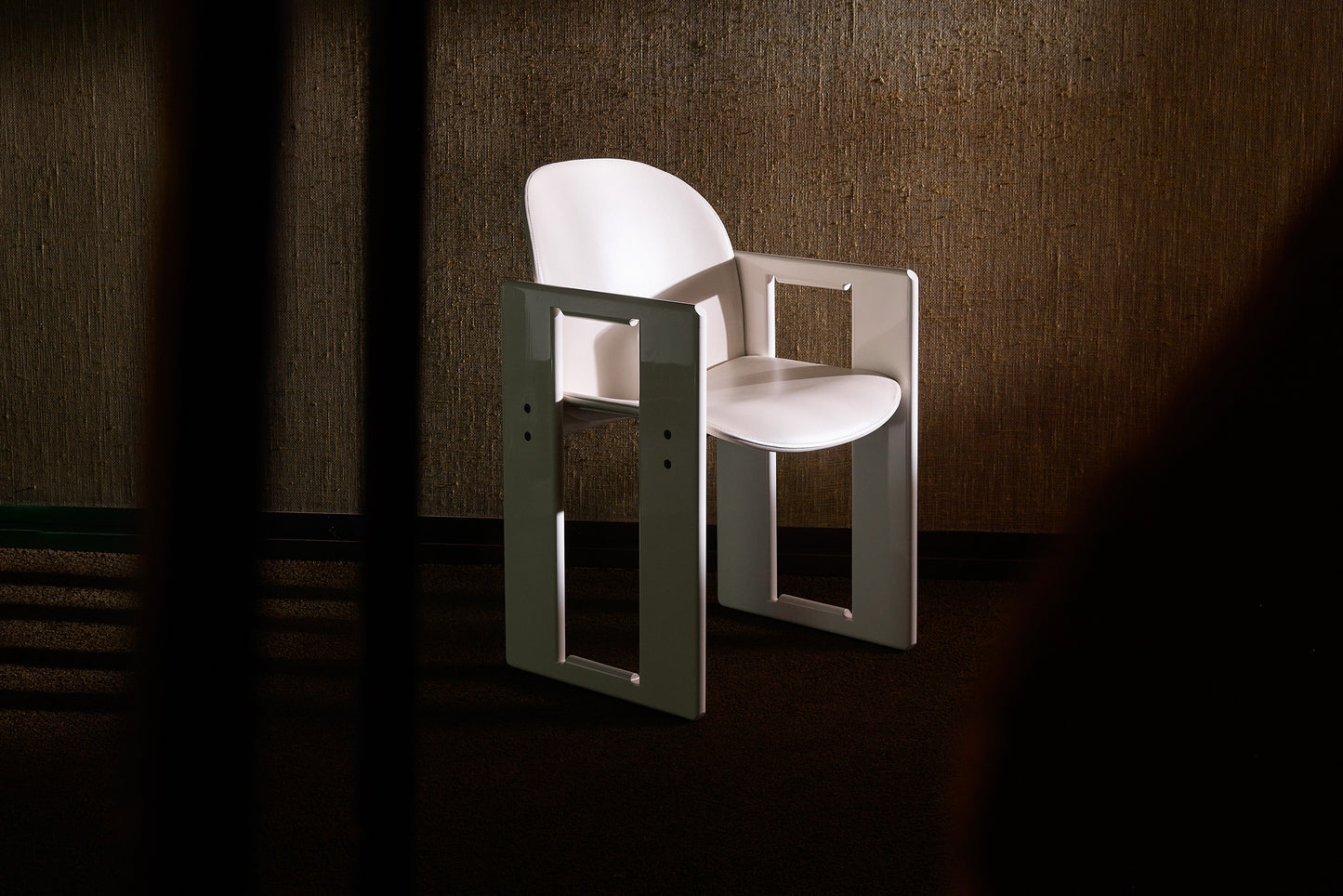 Dialogo Dining Chair