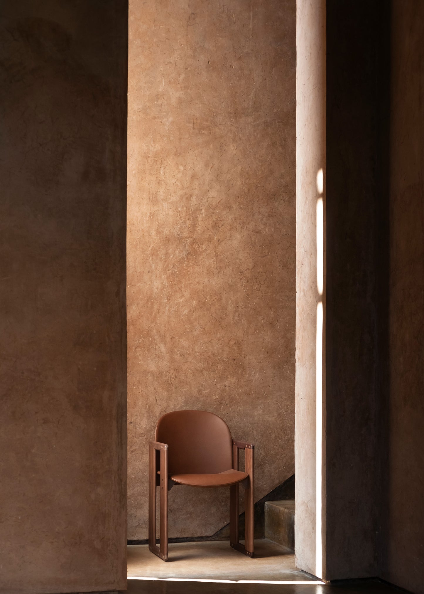 Dialogo Dining Chair