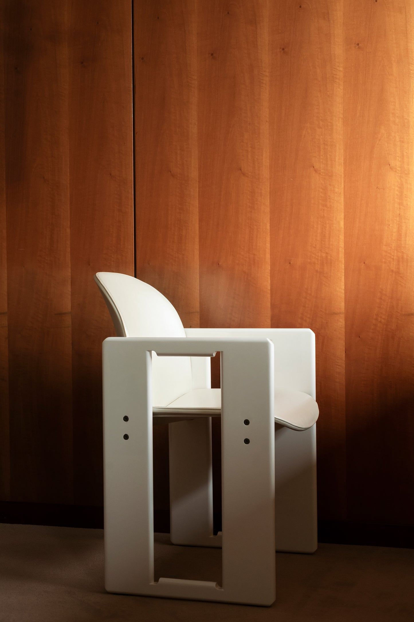 Dialogo Dining Chair