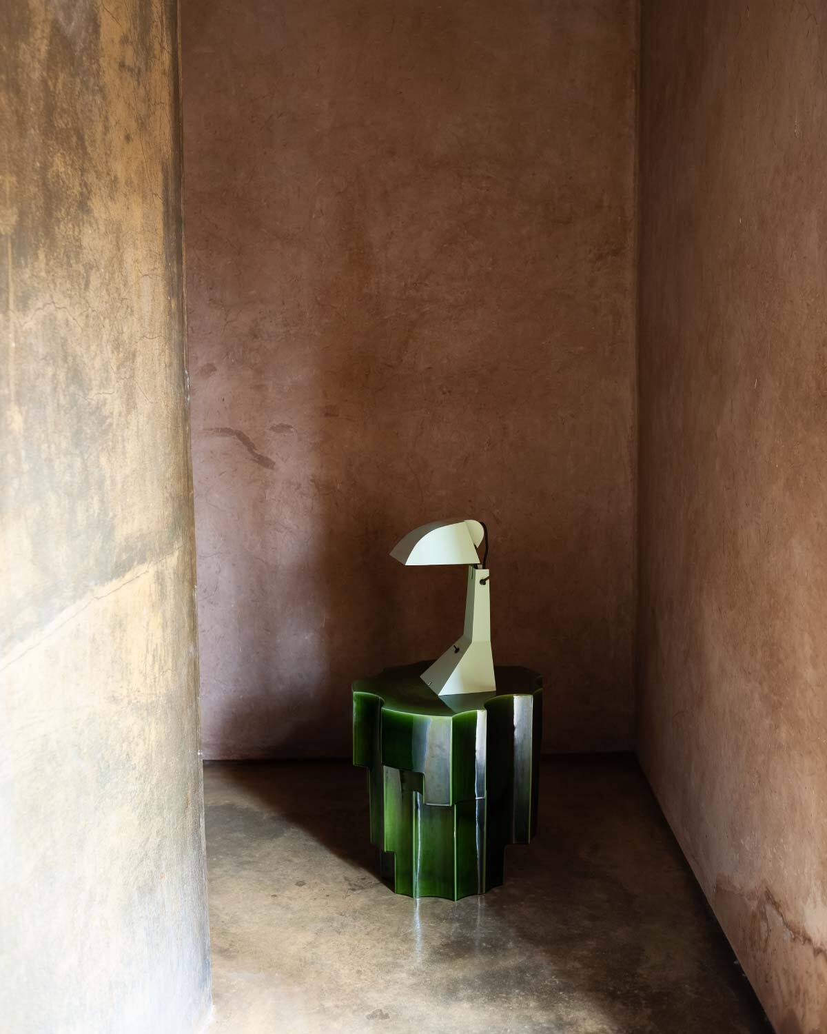 E63 Table Lamp