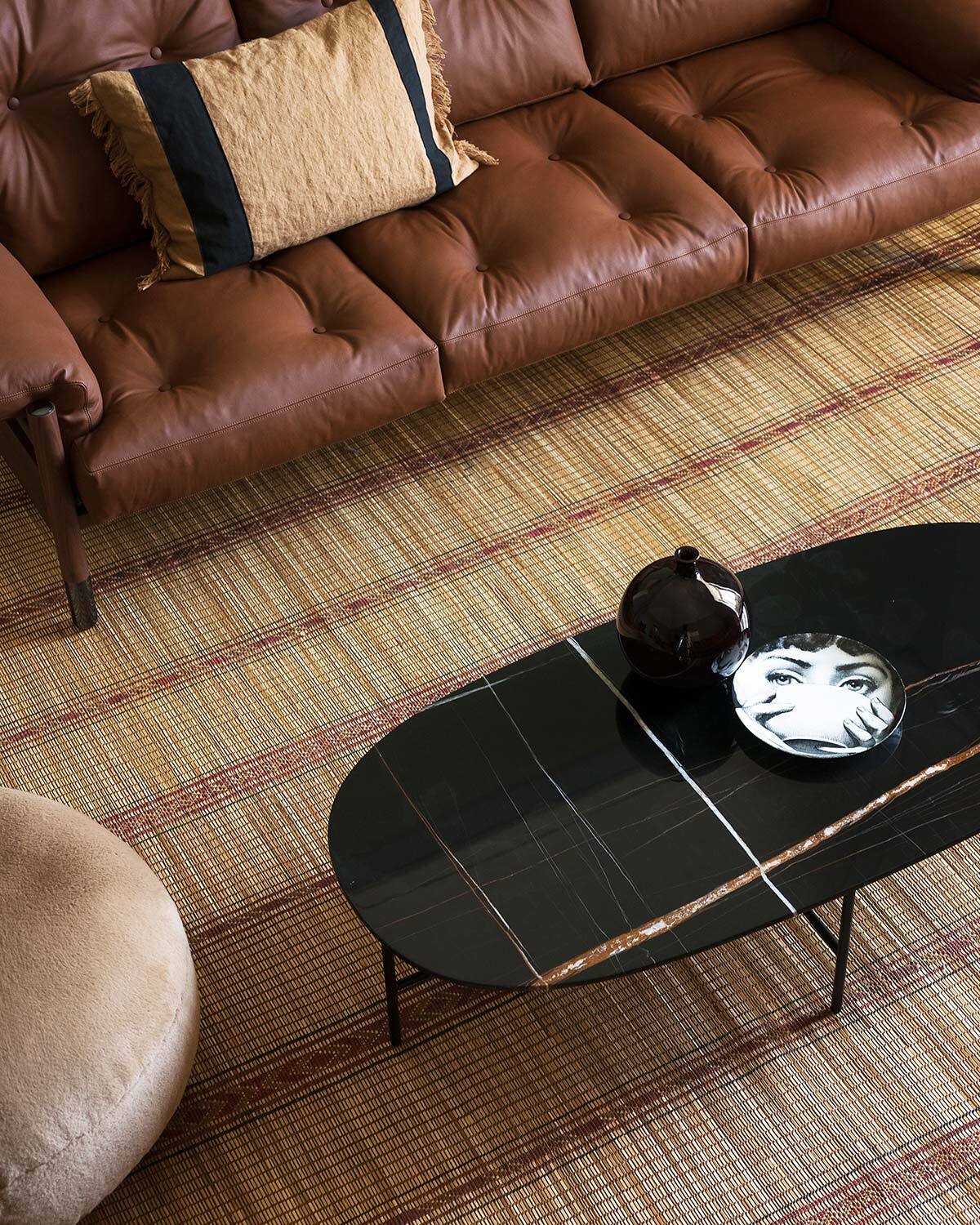 Sella Sofa