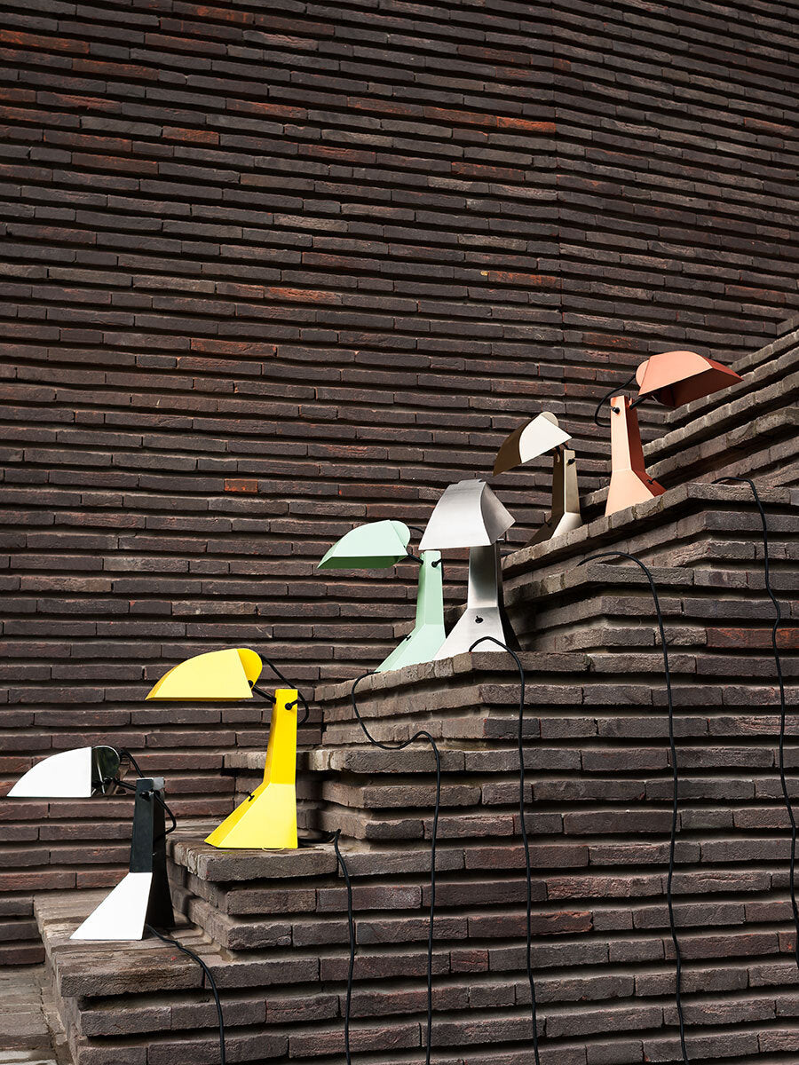 E63 Table Lamp