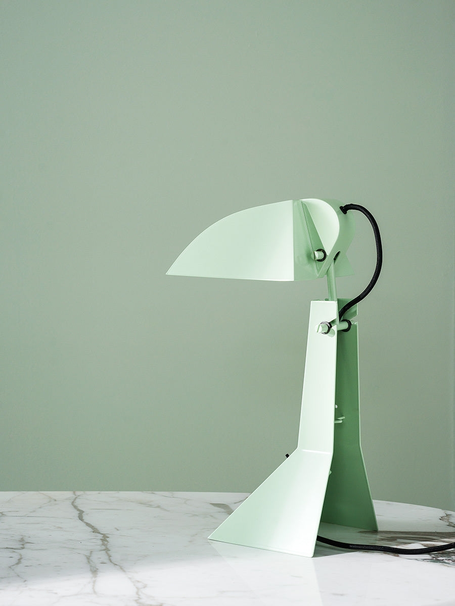 E63 Table Lamp