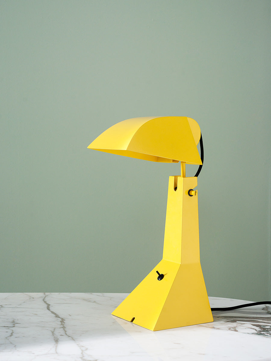 E63 Table Lamp