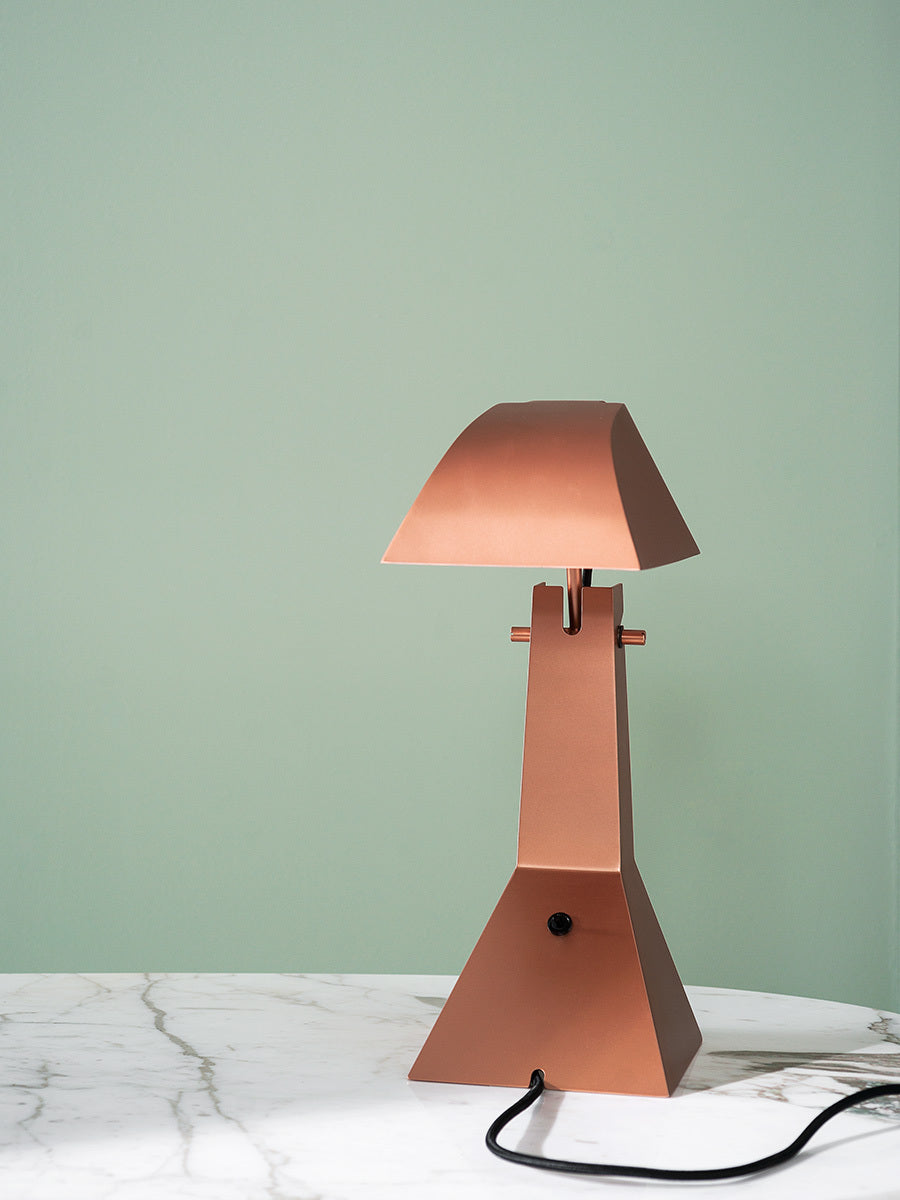 E63 Table Lamp