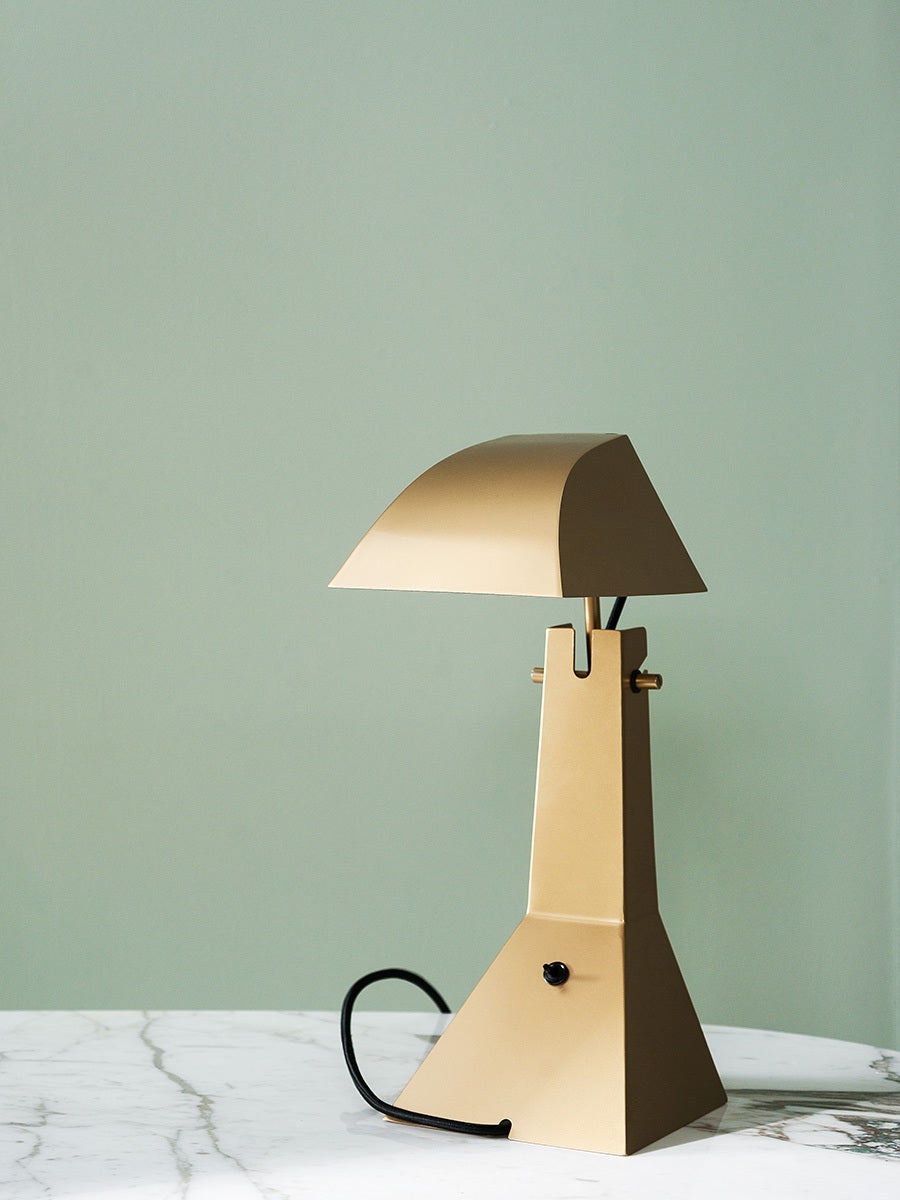 E63 Table Lamp