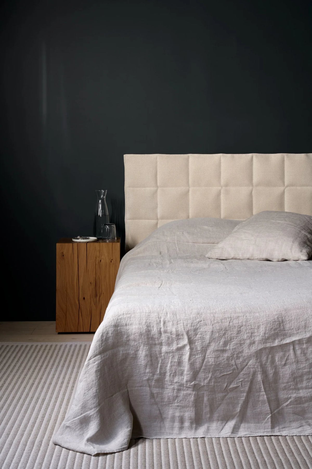 Bed headboards