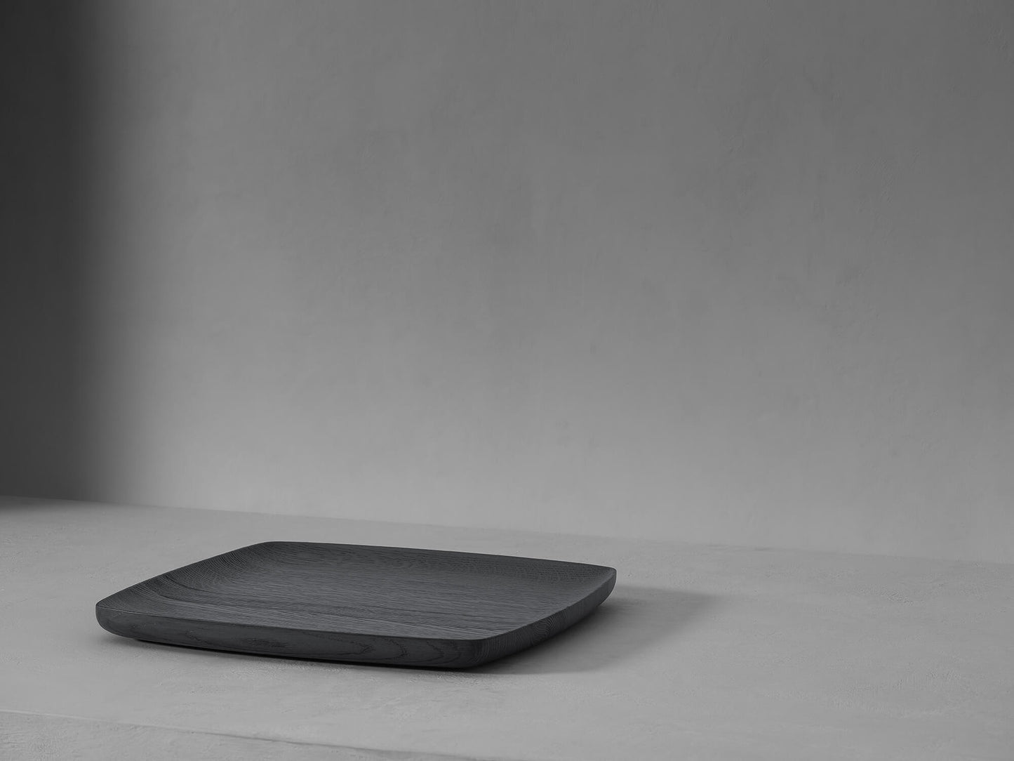 VEHO ∙ TRAY