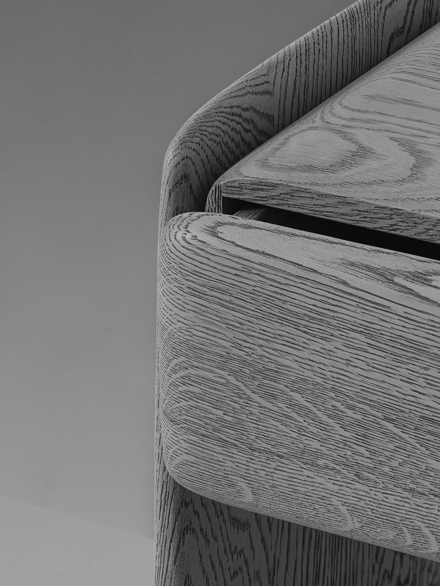 TENERE ∙ BEDSIDE TABLE