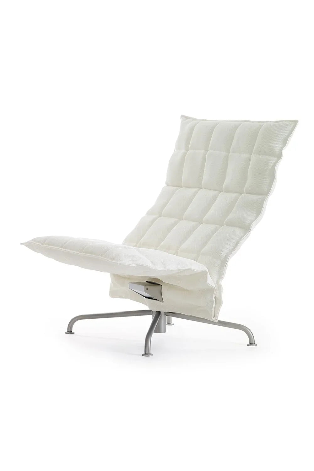 Wide Swivel k chair with plate base