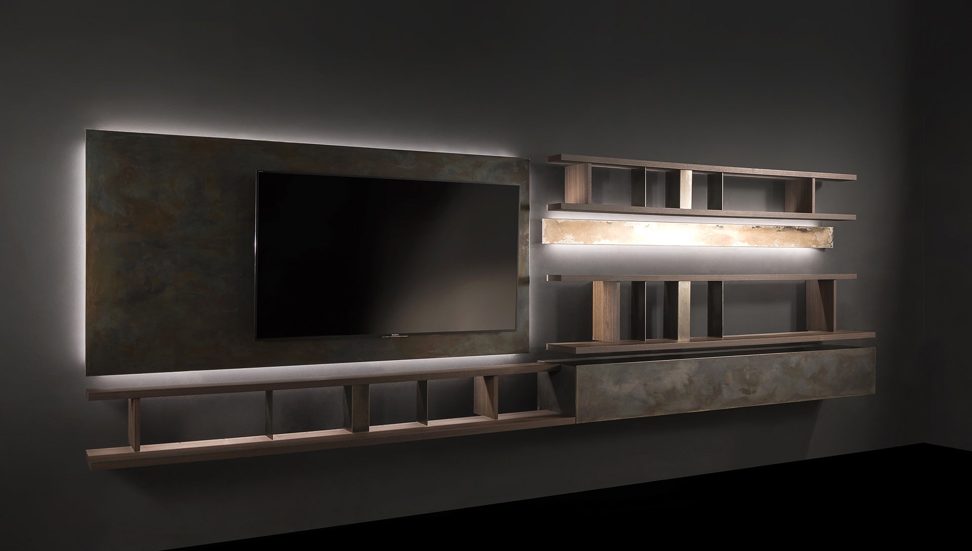 Style Set Wall Light