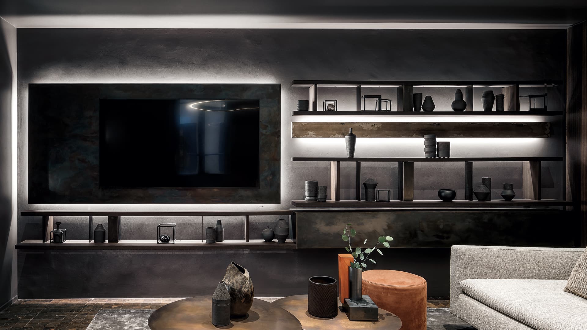 Style Set Wall Light