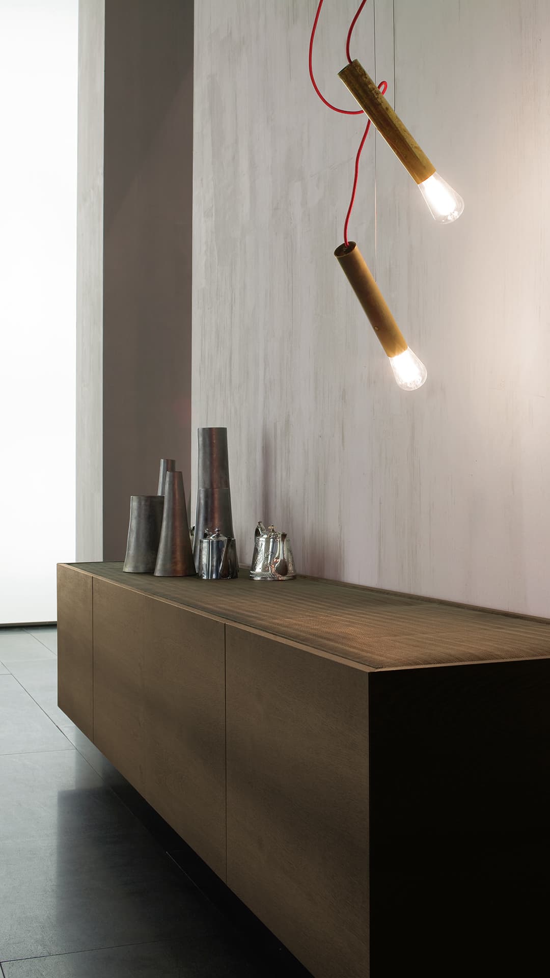 Side-X Sideboard