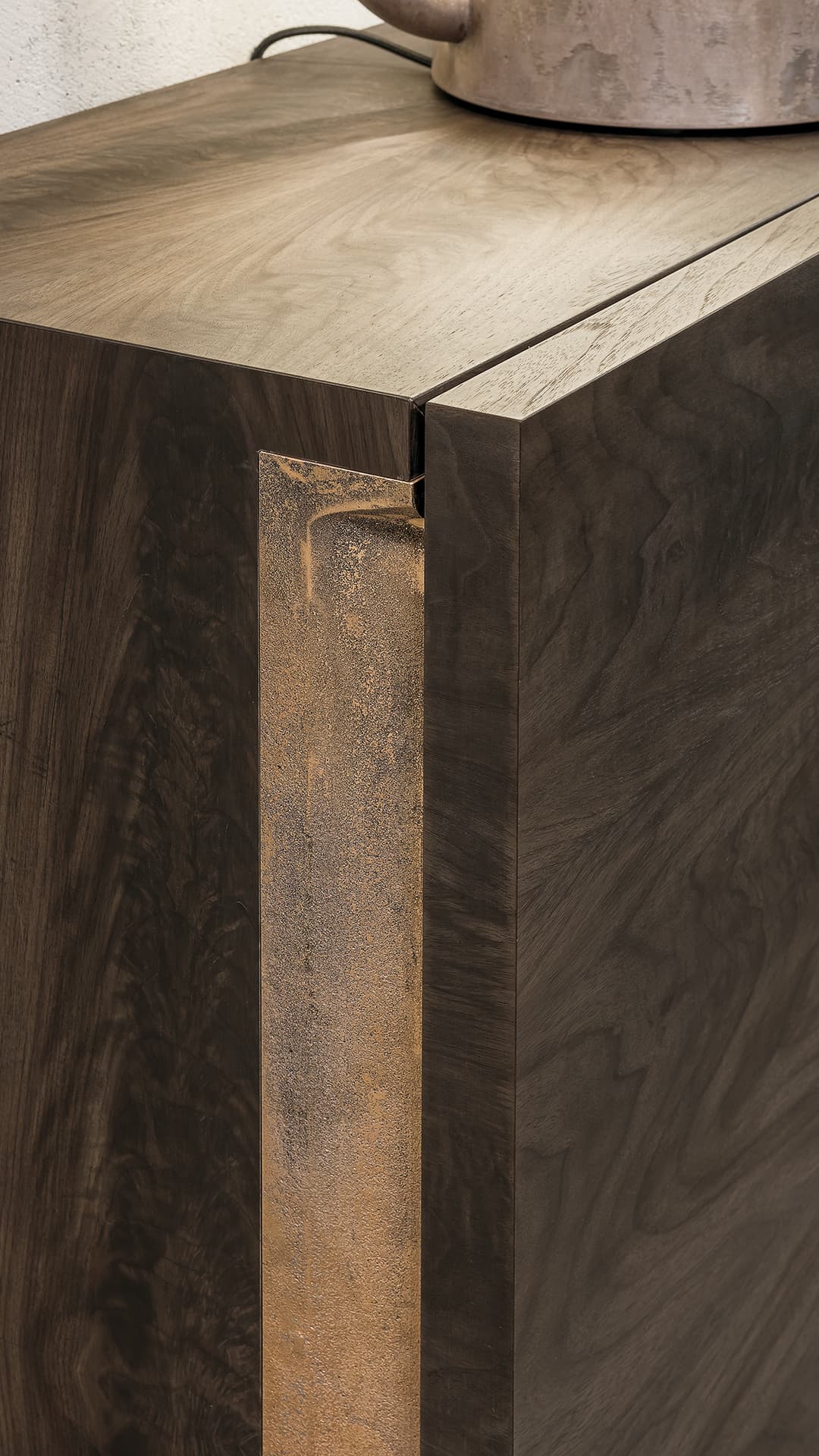 Upper Side Sideboard