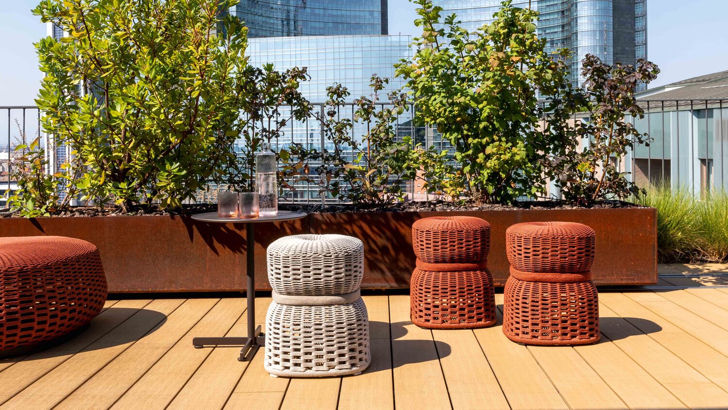 Lepli Outdoor Ottoman 39 X 39