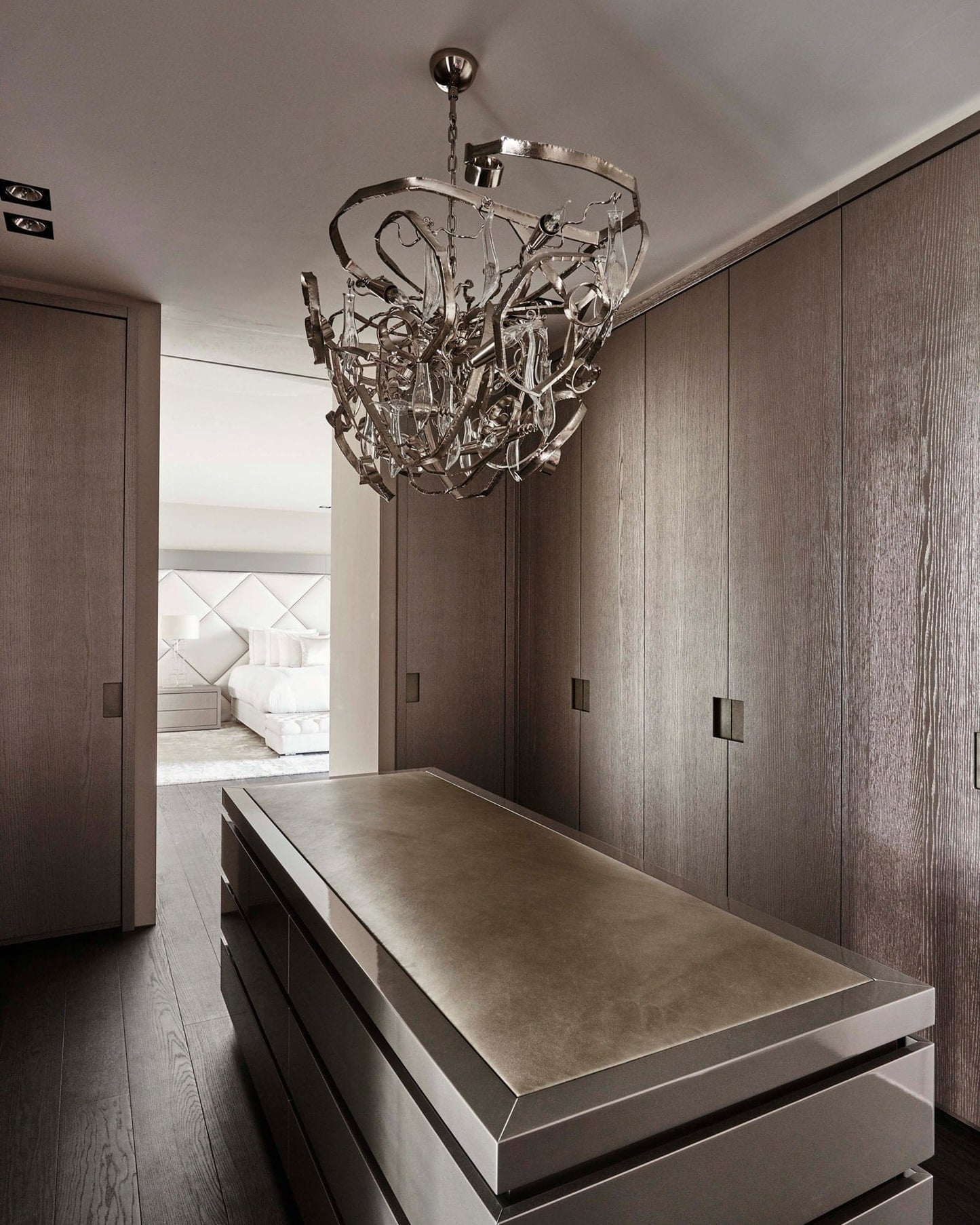 Delphinium Chandelier Oval