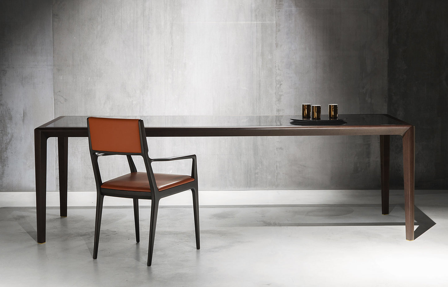 Evenmore Table