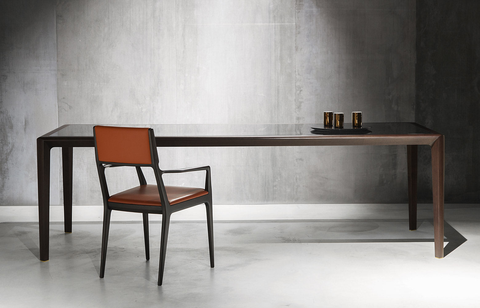 Evenmore Table