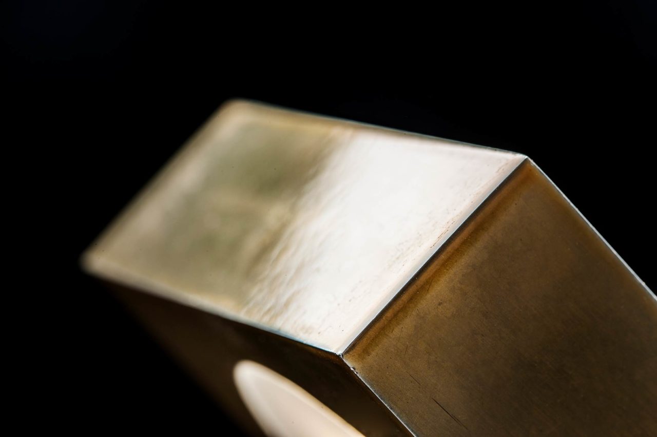 Fix Ceiling Light