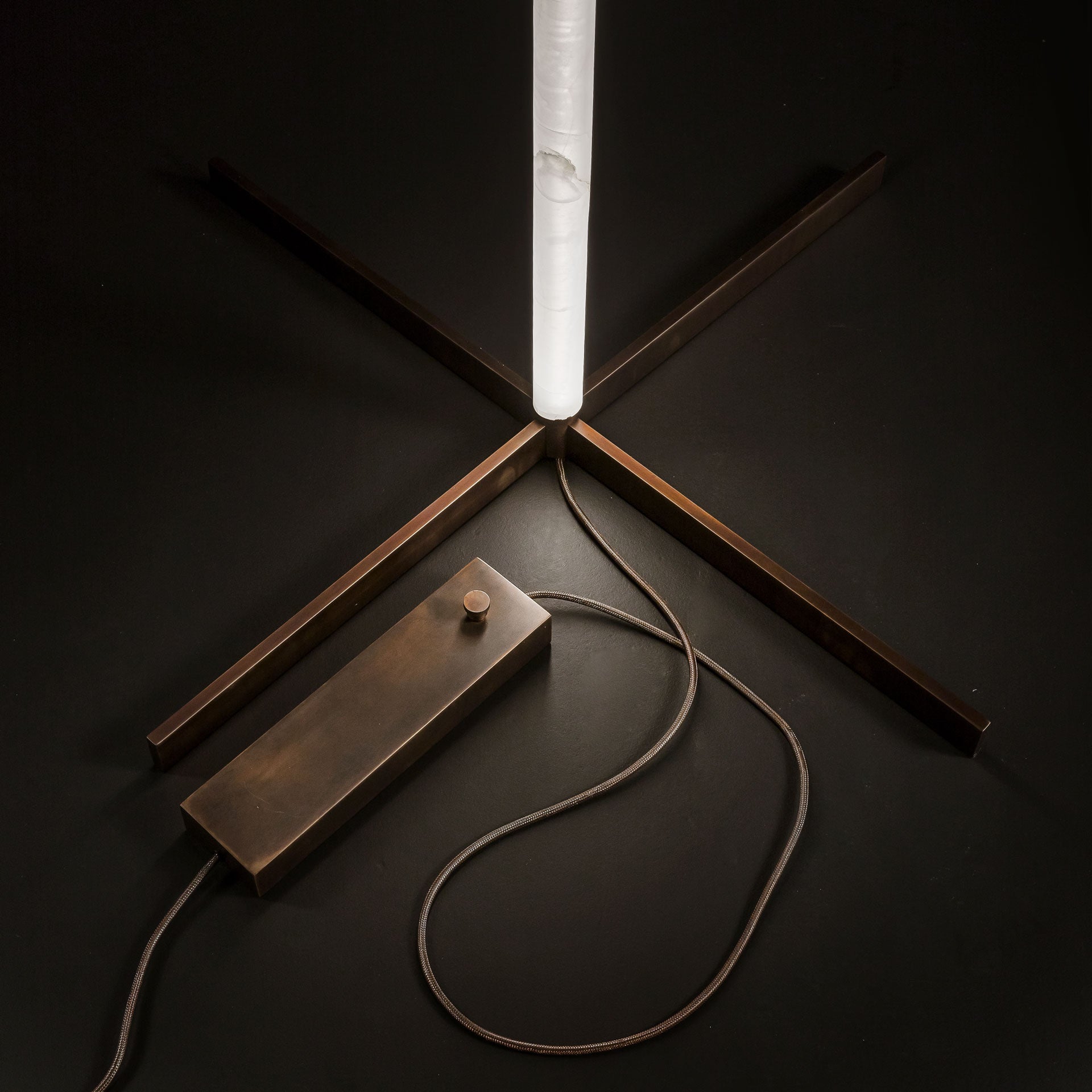 Test Tree Floor Lamp