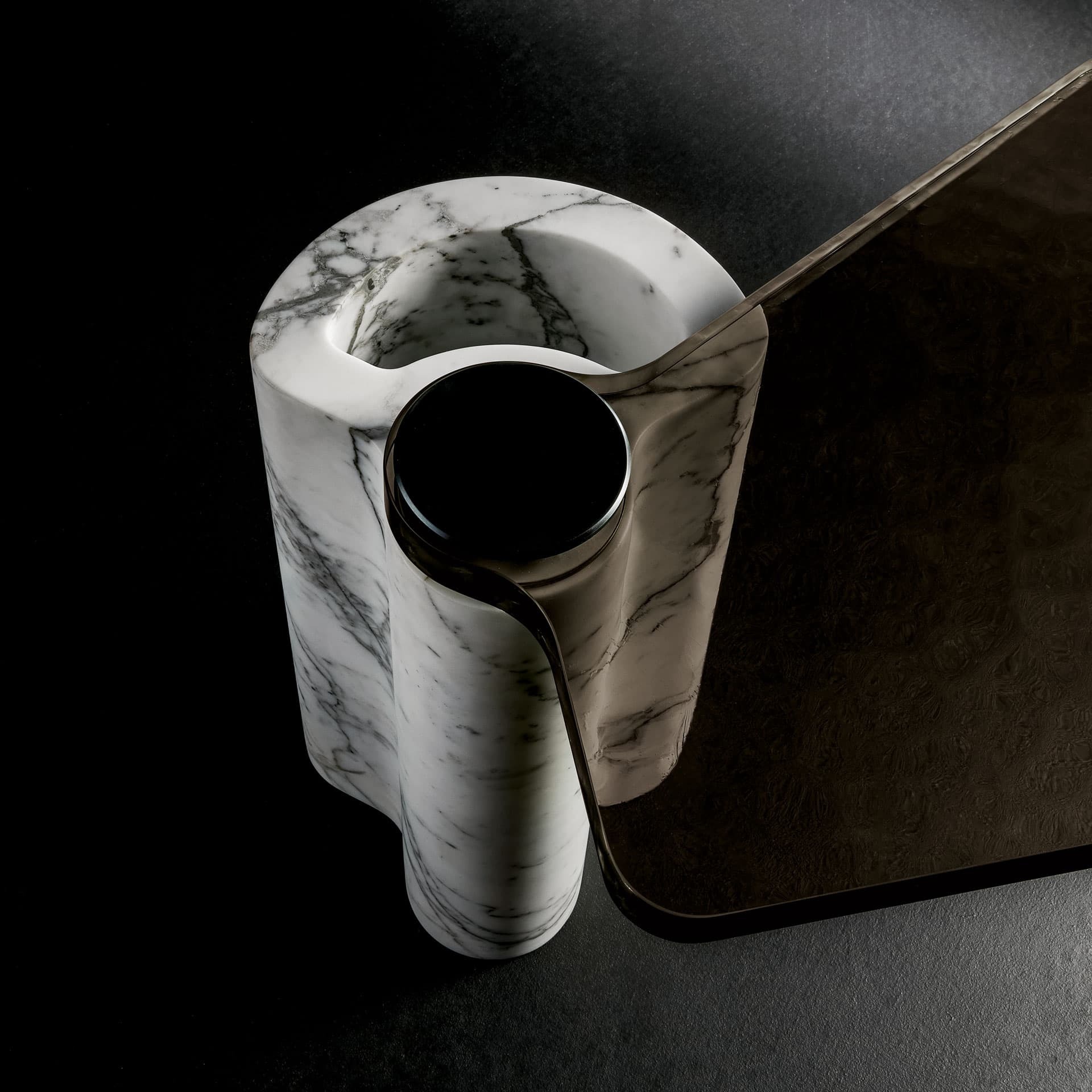 Plynto Side Table