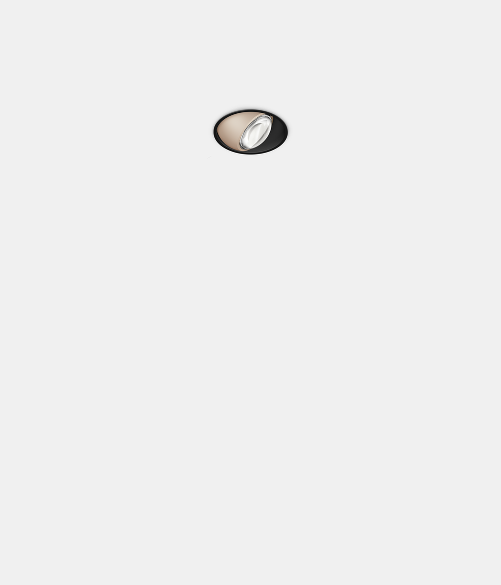 IO Piano Edge Spotlight