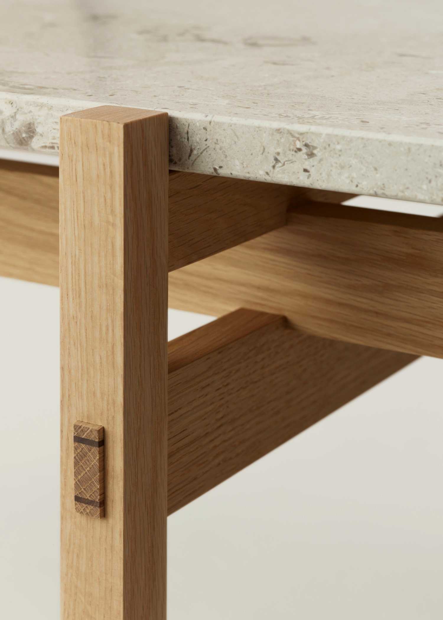 N–CT01 Coffee Table