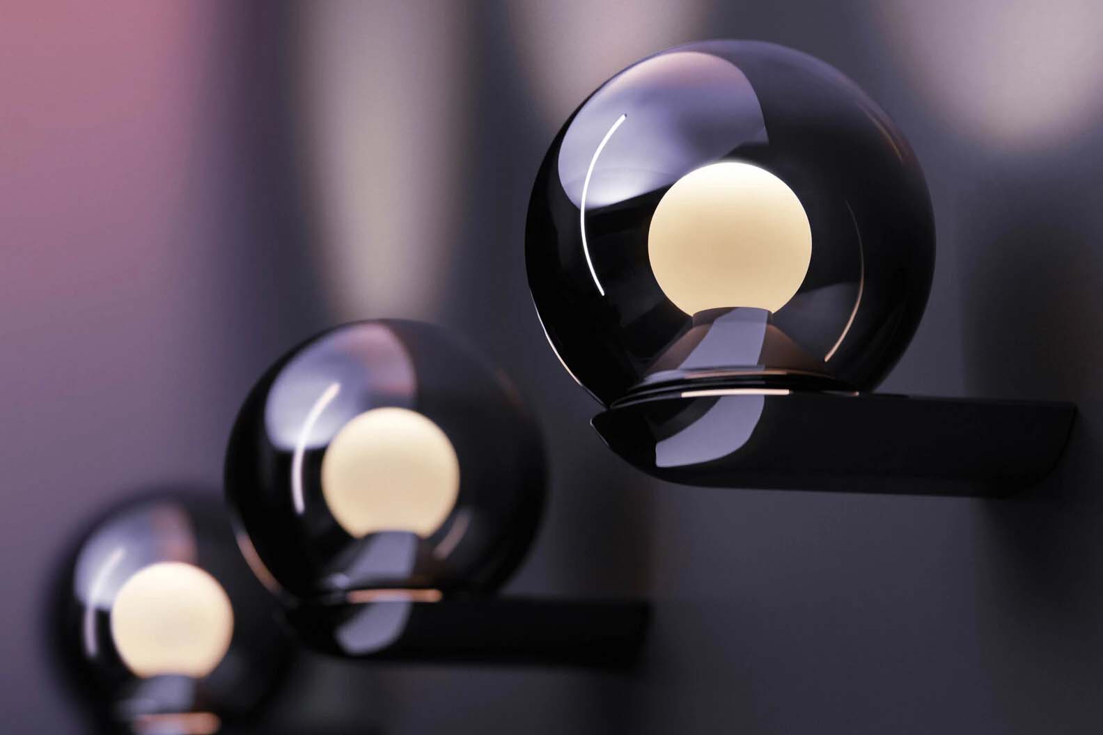 Luna Parete Wall Lamp