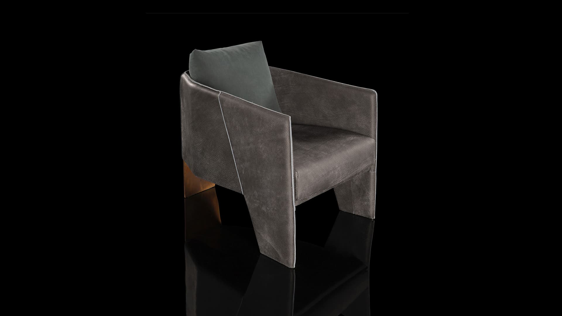 Ketch Armchair