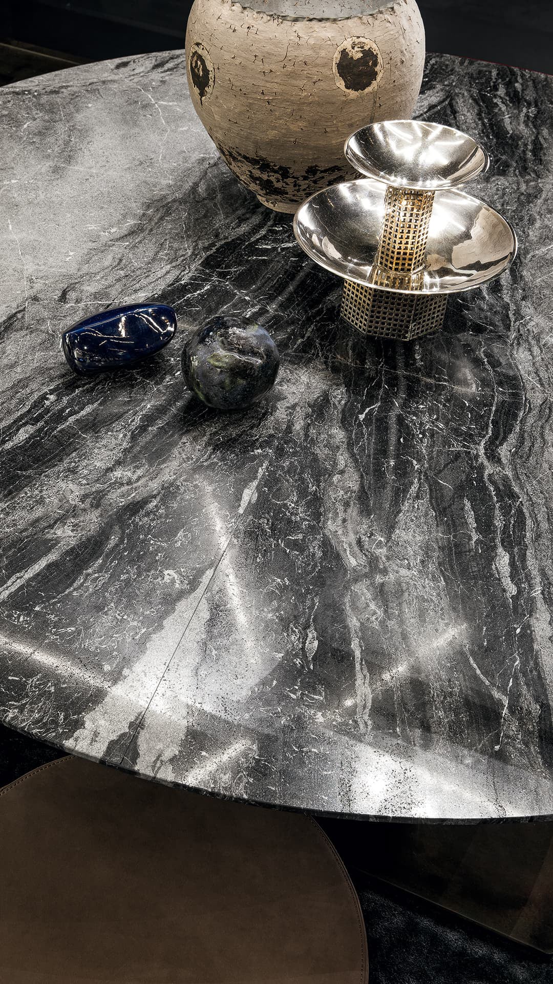 Shift (Lounge) Dining Table
